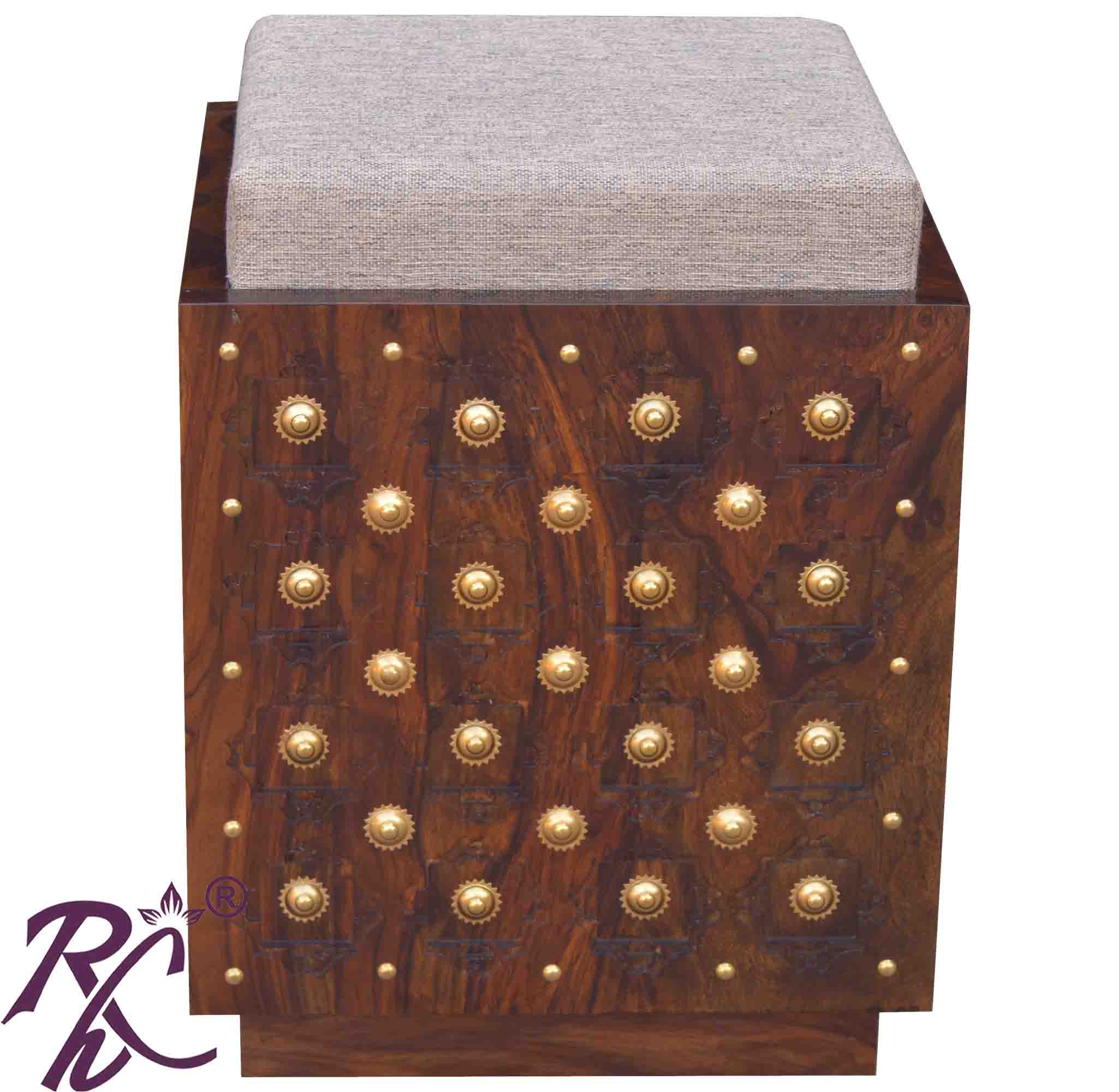 Solid Wooden Wood Bakhra Design Dressing Stool