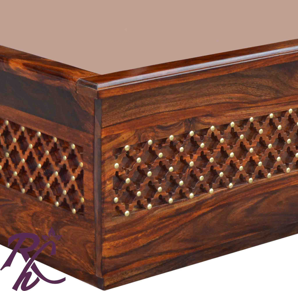 Solid Wooden Jiksa Jali Single Diwan Bed