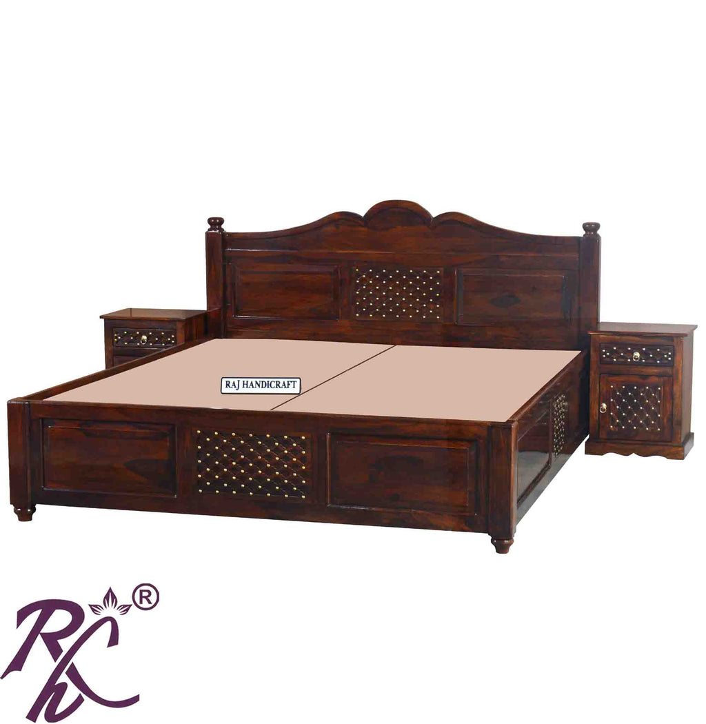 Solid Wood Jiksa Jali Design King Size Bed With Storage