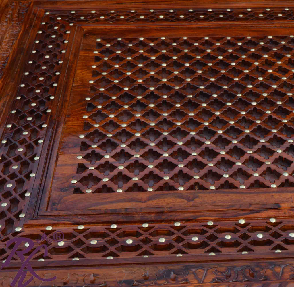 Solid Wood Jiksa Jali Design Dining Table